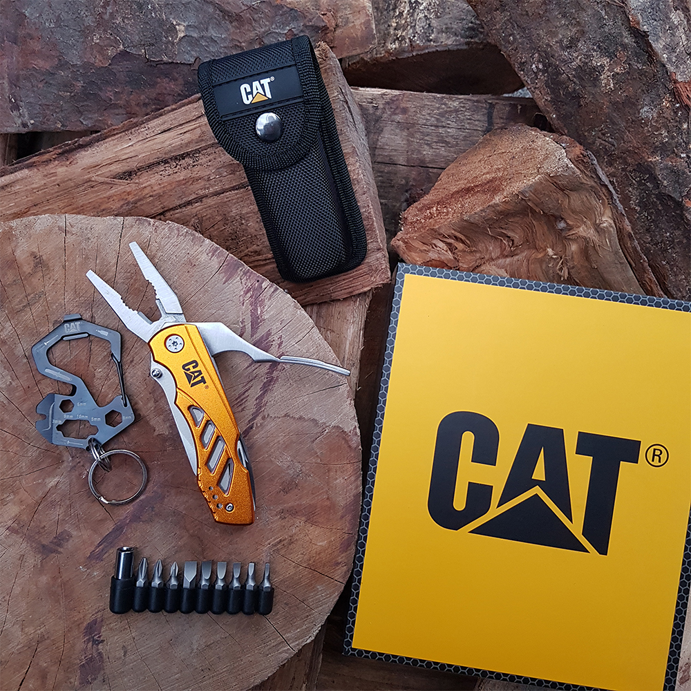 CAT 13-in-1 Multi-Tool and Pocket Knives Gift Box Set (3-Piece